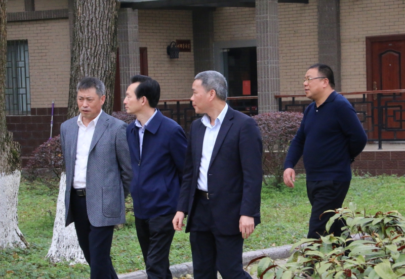 桂林夕阳红养老中心  养生养老  桂林旅游  康复理疗　职工疗养　候鸟旅居　休闲旅游－广西桂林冶金疗养院