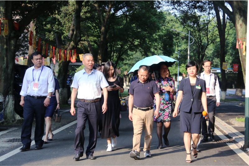 桂林夕阳红养老中心  养生养老  桂林旅游  康复理疗　职工疗养　候鸟旅居　休闲旅游－广西桂林冶金疗养院