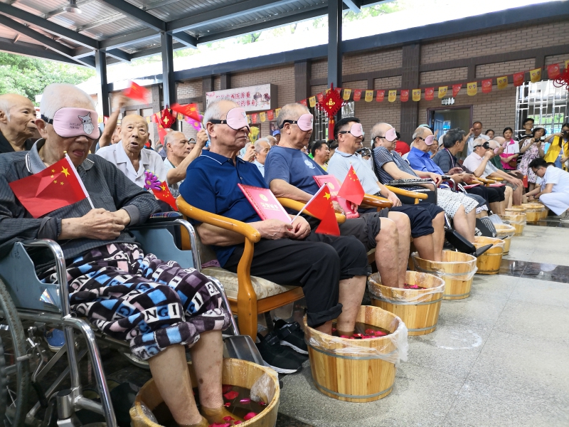 桂林夕阳红养老中心  养生养老  桂林旅游  康复理疗　职工疗养　候鸟旅居　休闲旅游－广西桂林冶金疗养院
