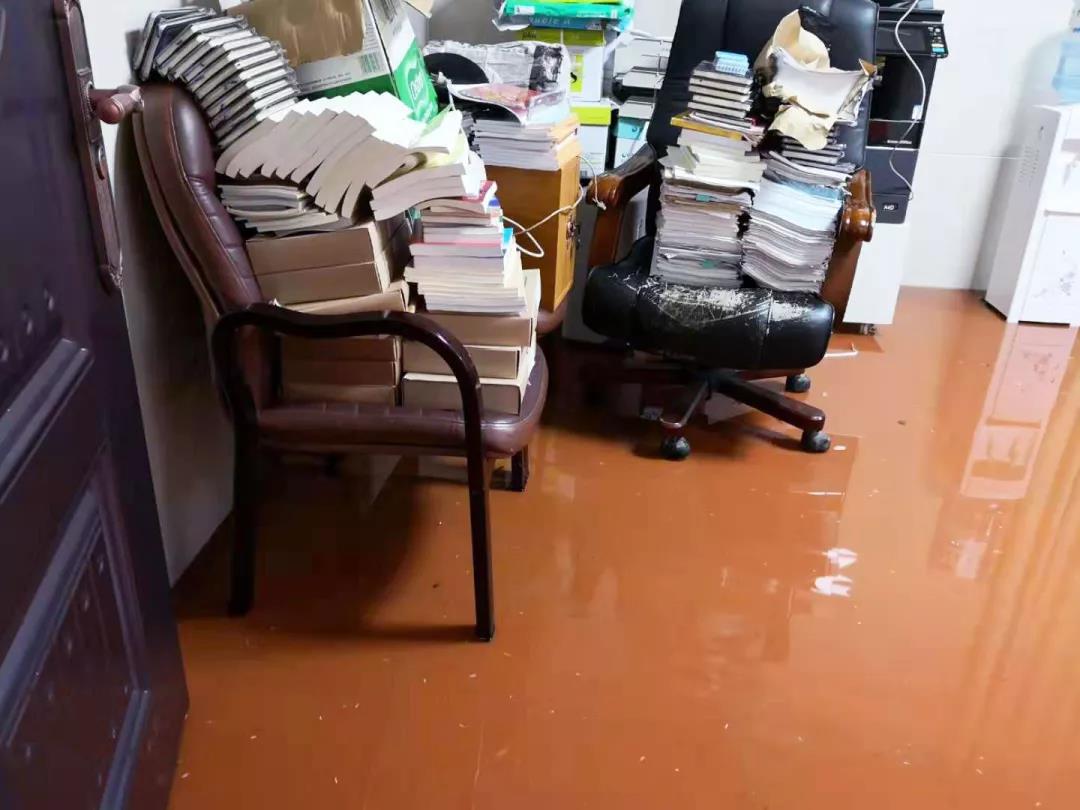 桂林夕阳红养老中心  养生养老  桂林旅游  康复理疗　职工疗养　候鸟旅居　休闲旅游－广西桂林冶金疗养院