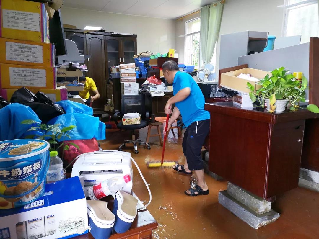 桂林夕阳红养老中心  养生养老  桂林旅游  康复理疗　职工疗养　候鸟旅居　休闲旅游－广西桂林冶金疗养院